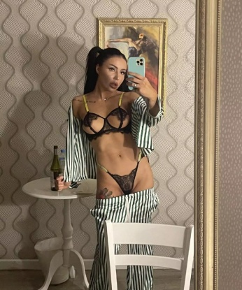 Анкета проститутки Алена - Фото 1, Нагорное, 23 года, №2421